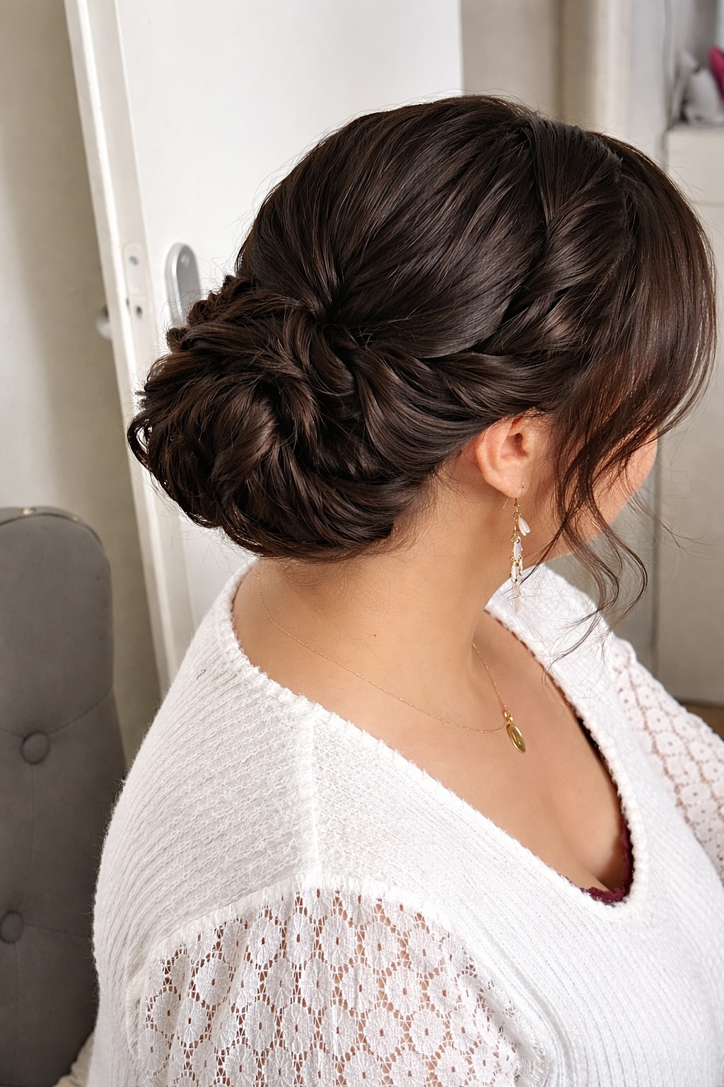 Coiffure tressée chignon événementiel — Studio Ayra